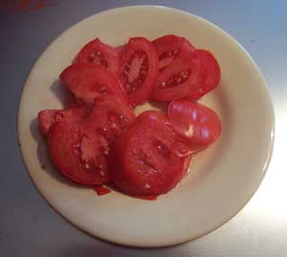 1884 Tomato Sliced