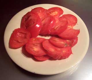 Marianna's Peace Tomato Sliced